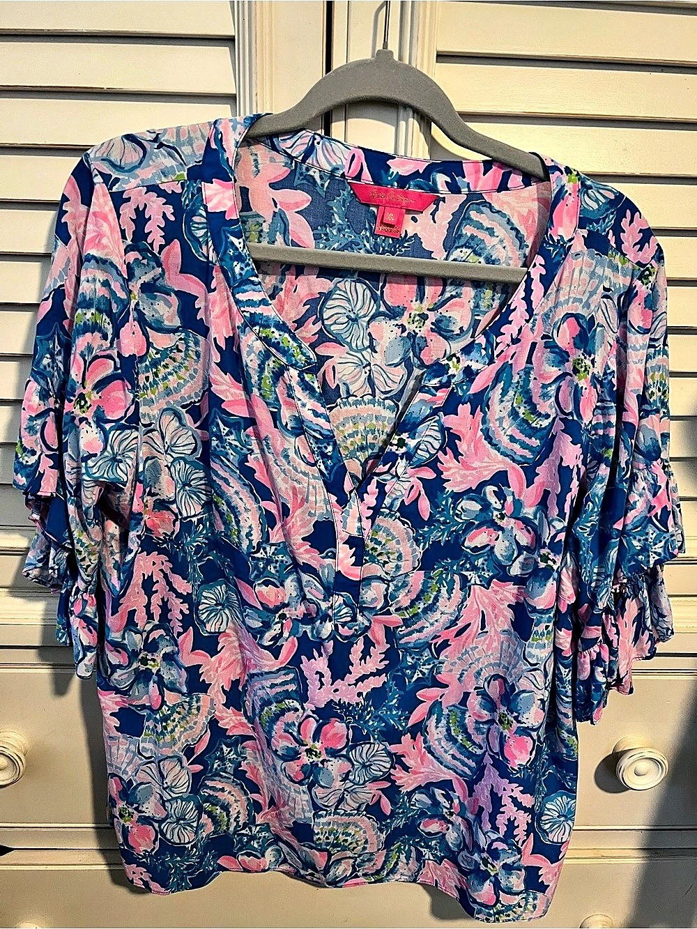 Lilly Pulitzer Floral Blouse in Blue & Pink Size XL